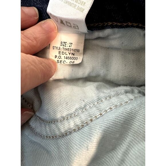 Joe's Jeans Shorts Edlyn Blue Denim Cutoffs Mid-Rise - Size 27 - Picture 7 of 9